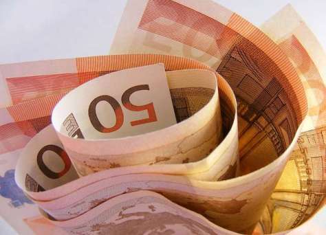 money-87224_640